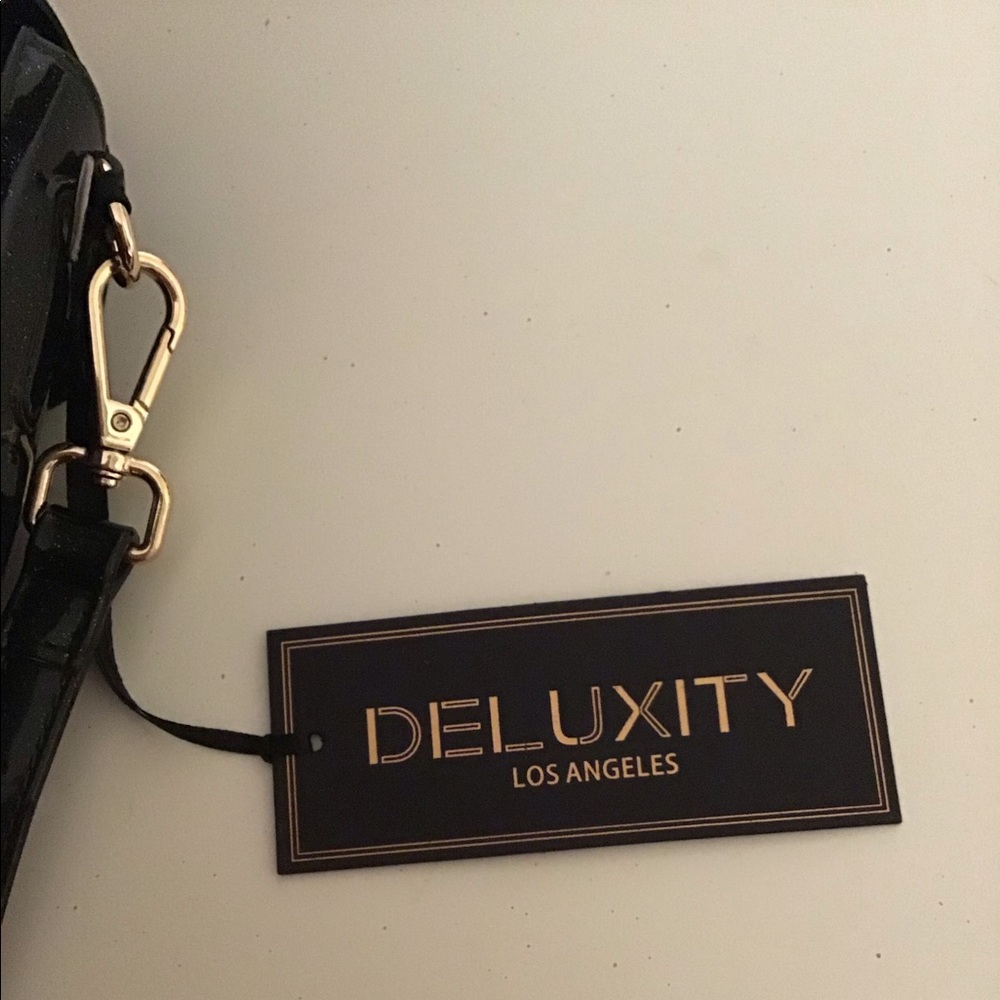NWT DELUXITY LA JELLY CROSSBODY - Picture 14 of 14